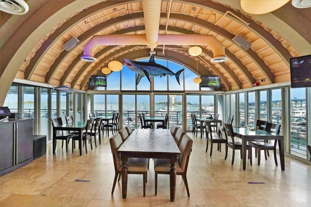 Apartamento Endless Summer! Incredible Water Views *