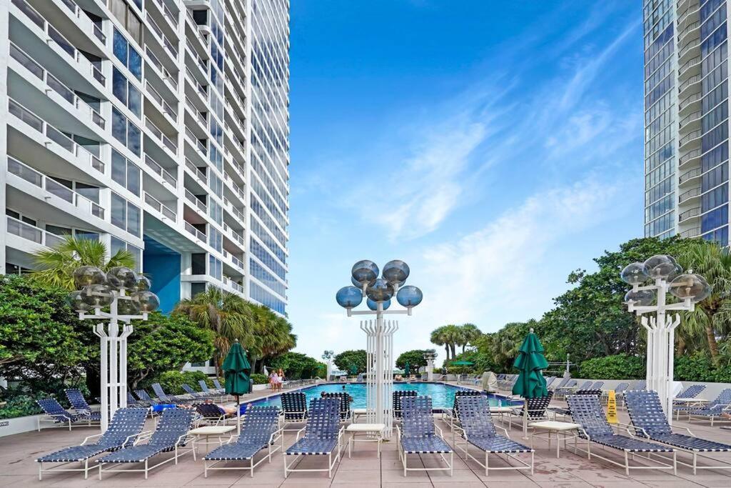 Apartamento Endless Summer! Incredible Water Views *