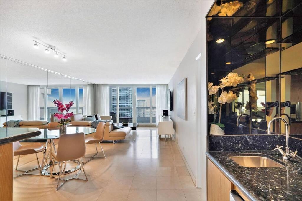 Apartamento Endless Summer! Incredible Water Views Miami