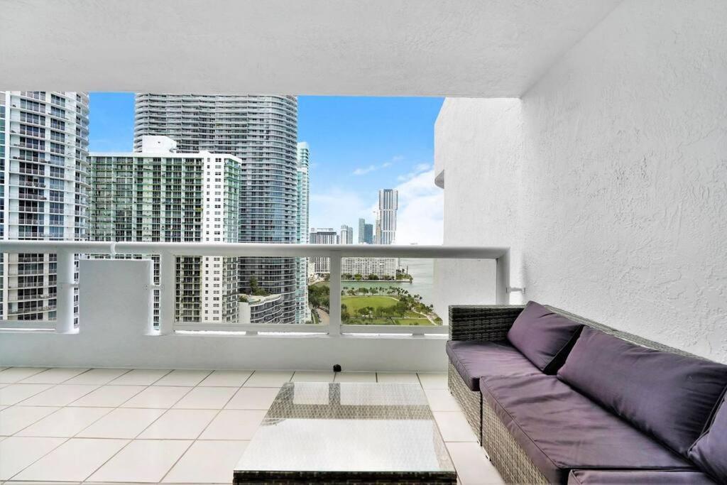 Endless Summer! Incredible Water Views Apartamento